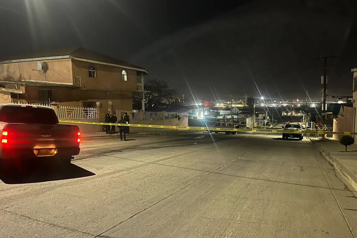 Deja incendio en rosarito un muerto