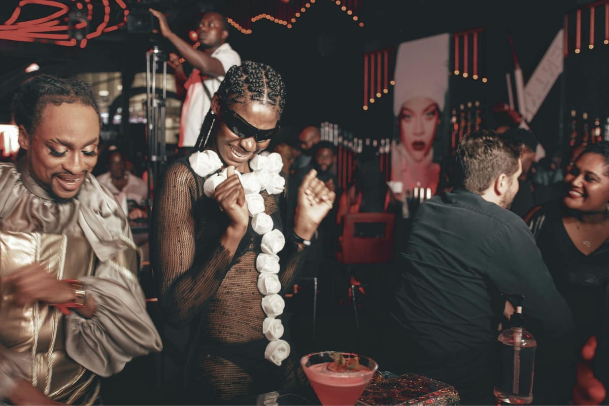 Cómo disfrutar las fiestas sin descuidar la alimentación, según Harvard Health