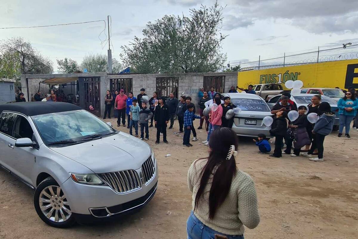 Familiares y vecinos buscaron a niña María en la misma colonia donde vivía en Hermosillo