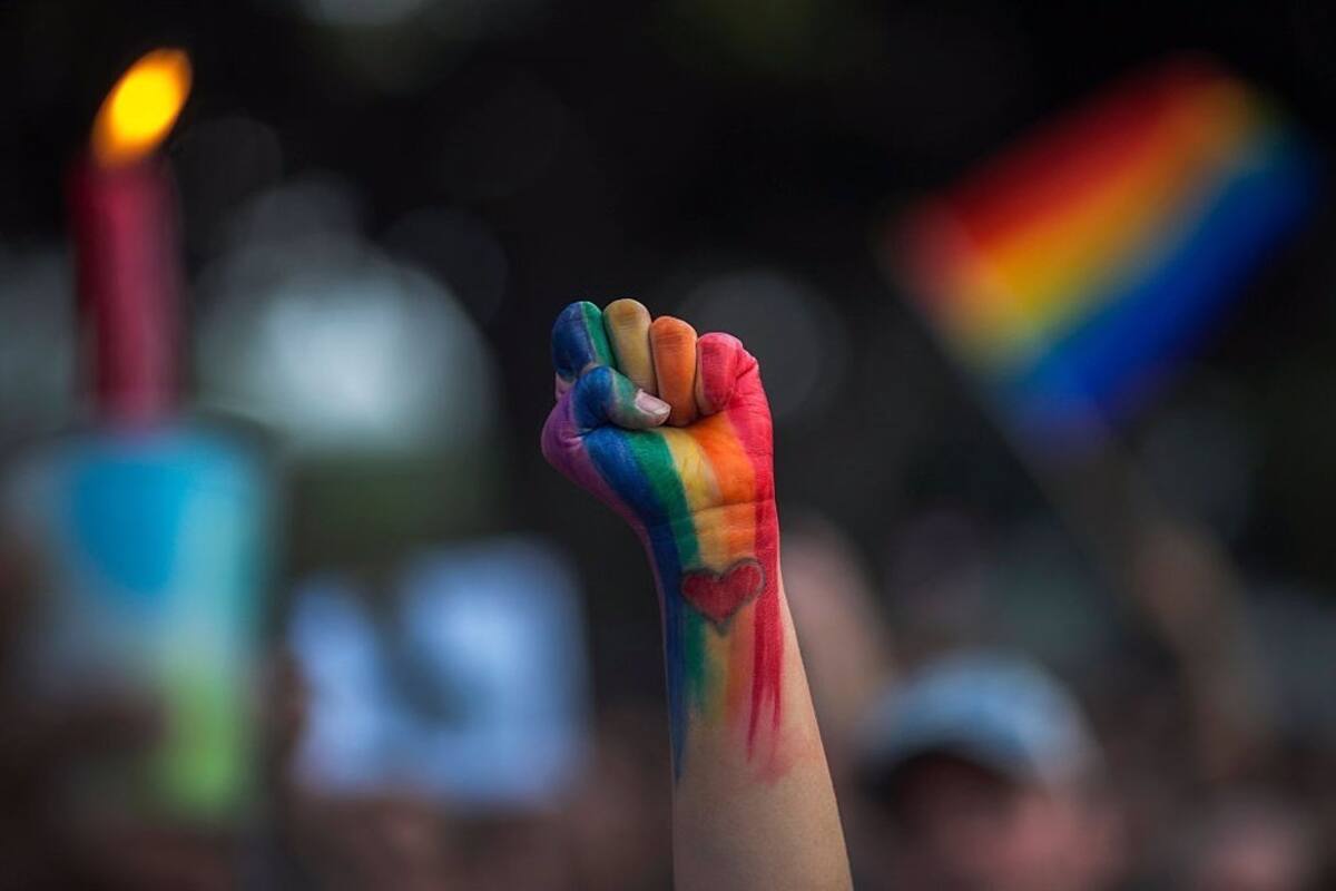 La Corte Suprema de EEUU avala ley   que restringe atención médica para menores trans