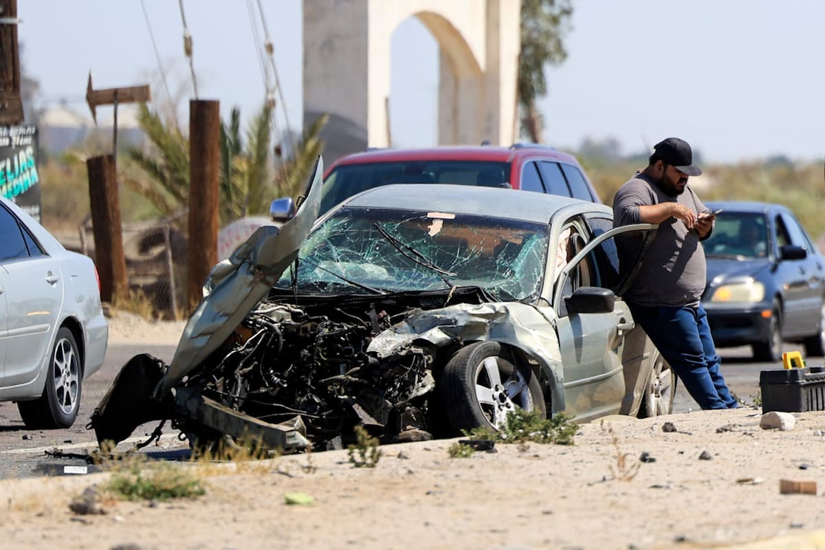 Choque múltiple deja varios lesionados en la carretera a San Felipe