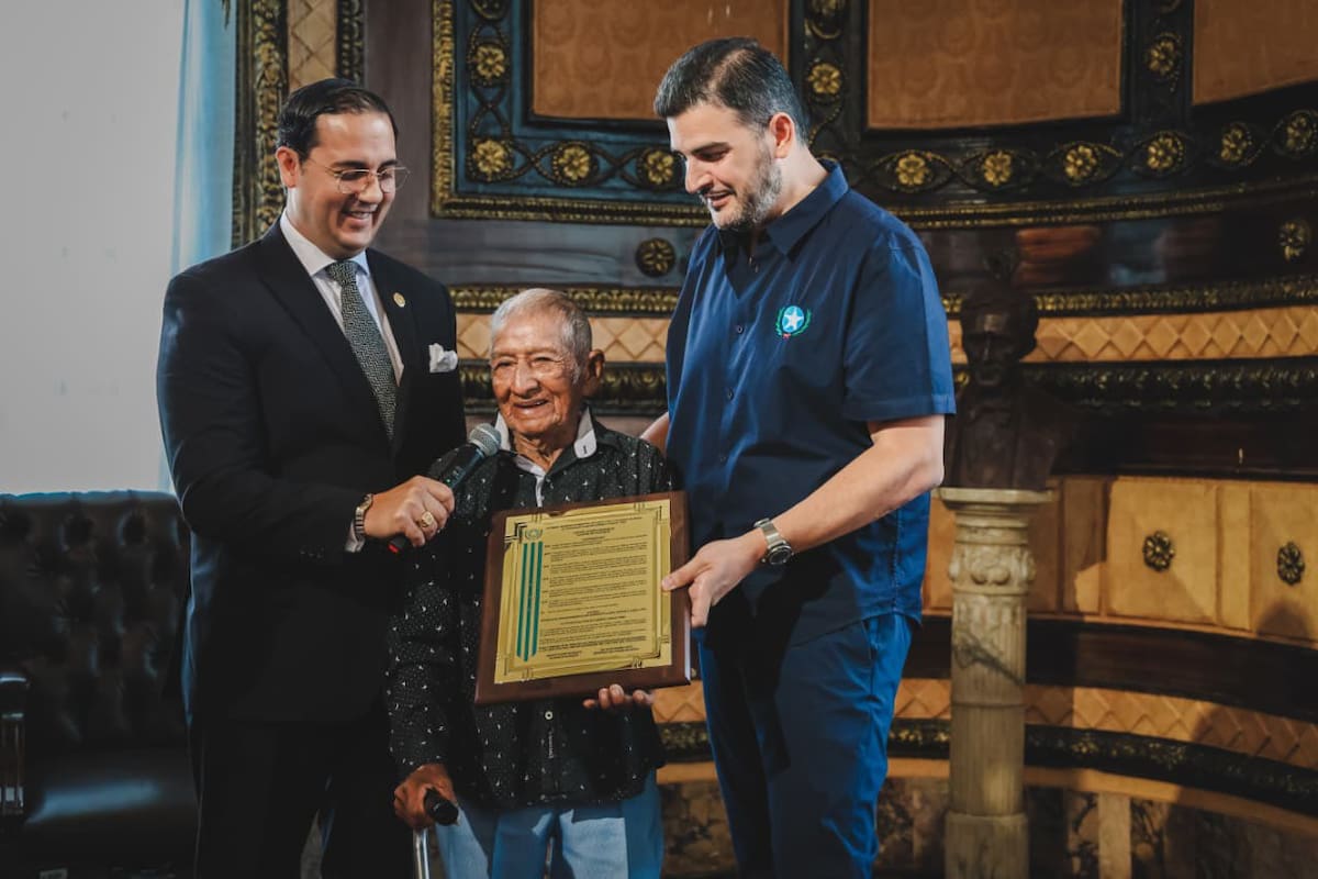 Foto: X/@aquilesalvarez