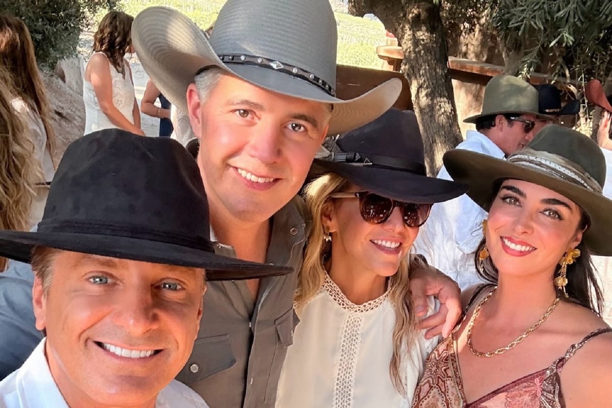 Hermano de Luis Miguel disfruta del Valle de Guadalupe