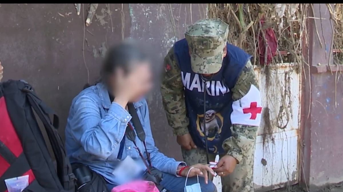 El Buque de Apoyo Logístico ARM “Isla Holbox” arribó al puerto de Tuxpan, Veracruz, desde Dos Bocas, Tabasco, completando el tercer puente marítimo. Foto: Especial / Capture.