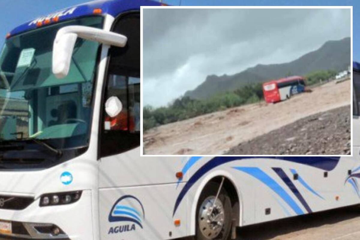 Autobús con pasajeros es arrastrado por un arroyo en Loreto, Baja California Sur
