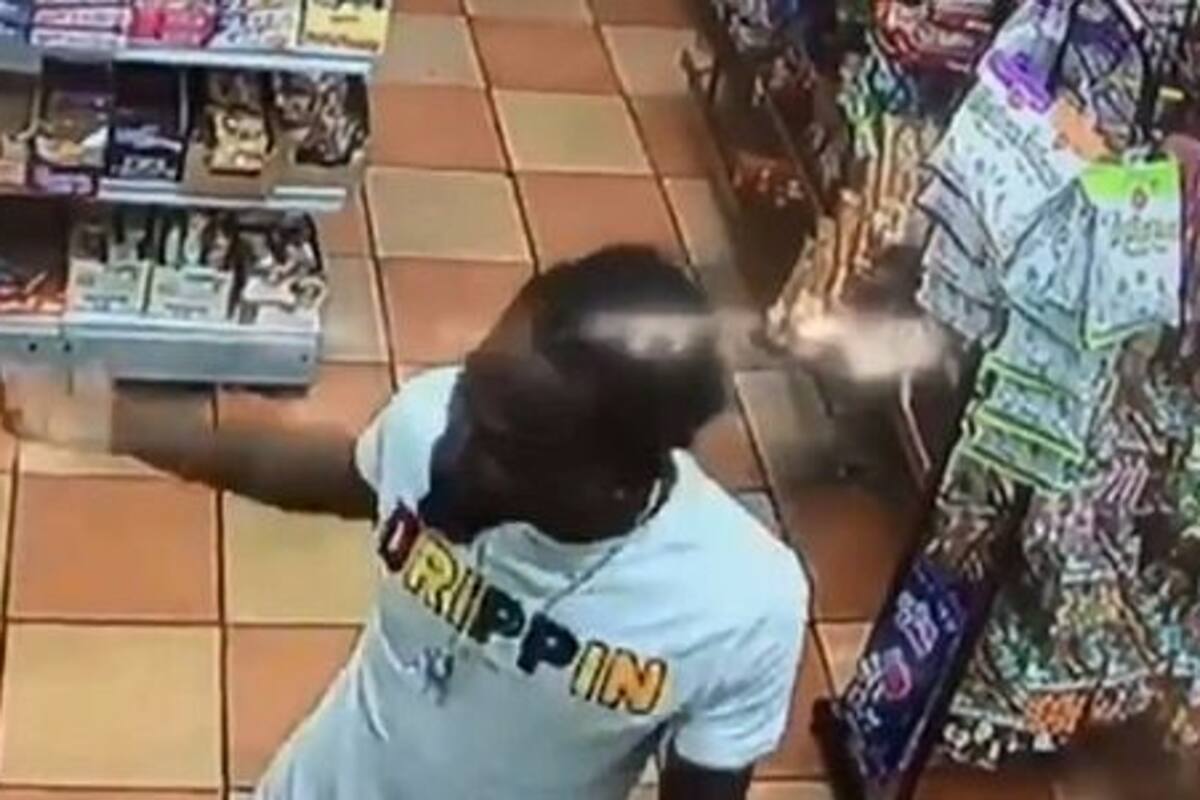 VIDEO: Sonríe a cámara de seguridad tras violar a mujer