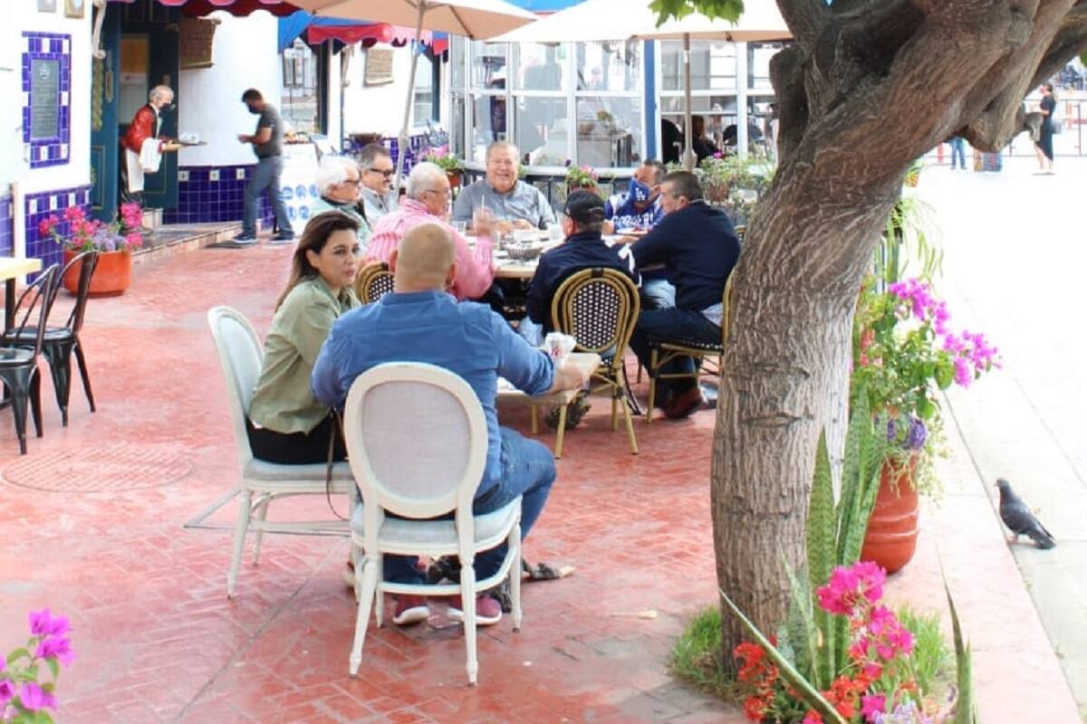 Restauranteros de Ensenada estiman aumento del 25% el día de las madres