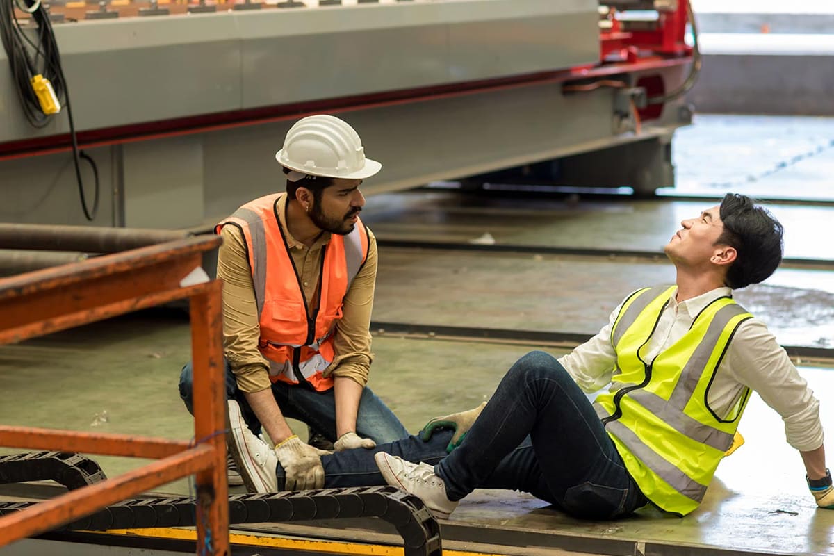 ¿Qué hacer en caso de un accidente laboral? Esto dice la Ley Federal del Trabajo (LFT)