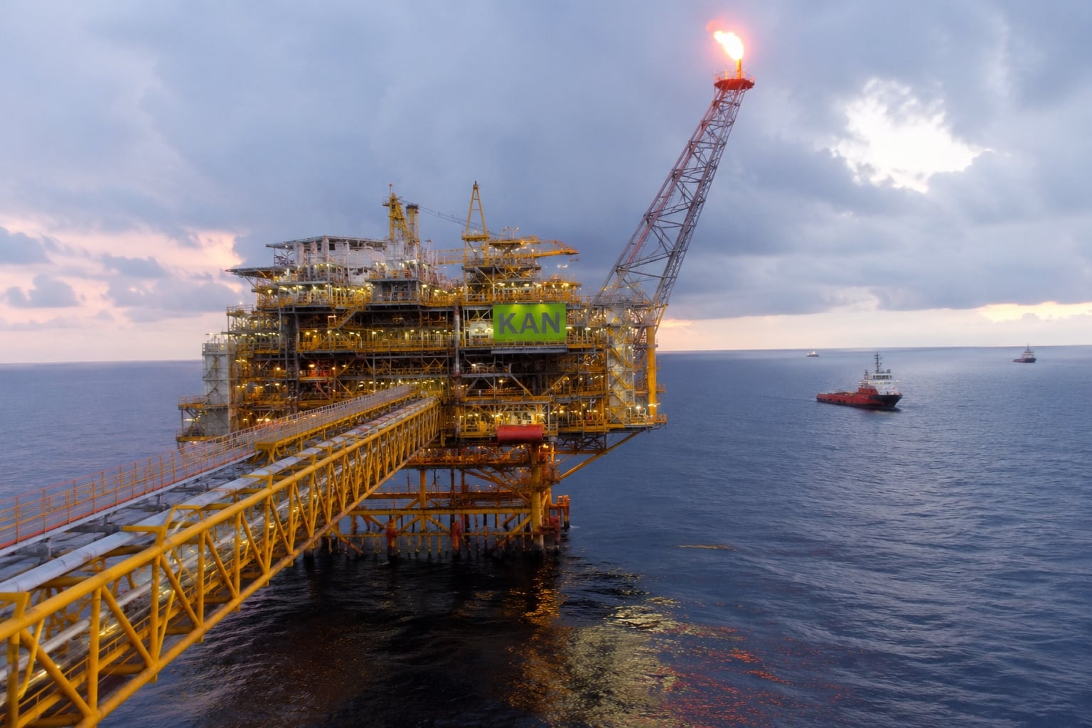 Imagen ilustrativa del yacimiento Kan, ubicado en aguas del Golfo de México, donde Grupo Carso acordó adquirir la participación de TotalEnergies. | Crédito: IA de ChatGPT