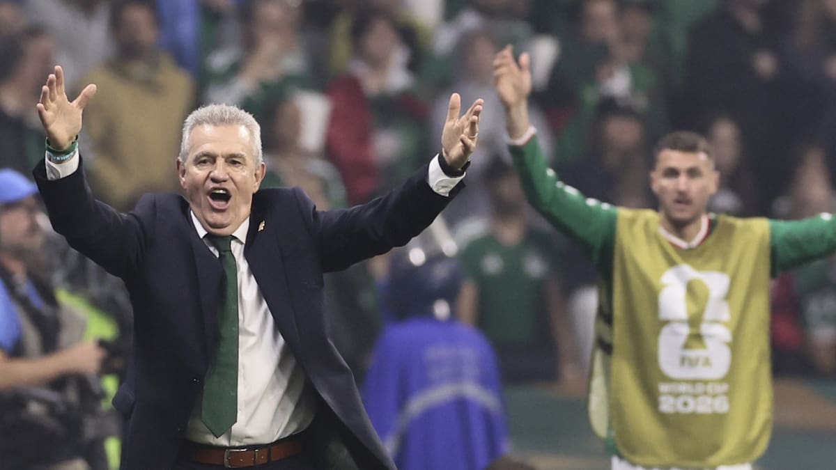 “Nos equivocamos tres veces y lo pagamos caro”, reconoce Javier Aguirre tras la derrota ante Inglaterra