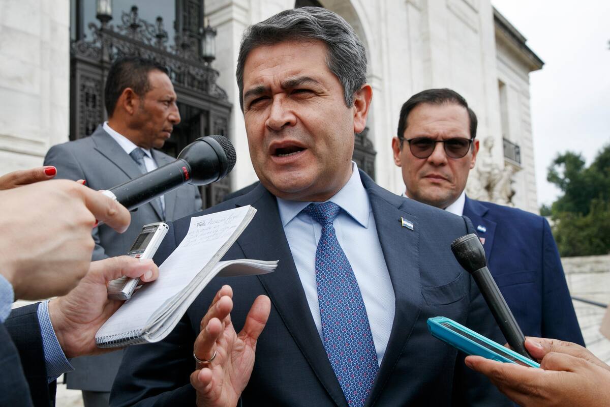 Juan Orlando dice que narcotraficantes intentan vengarse de él
