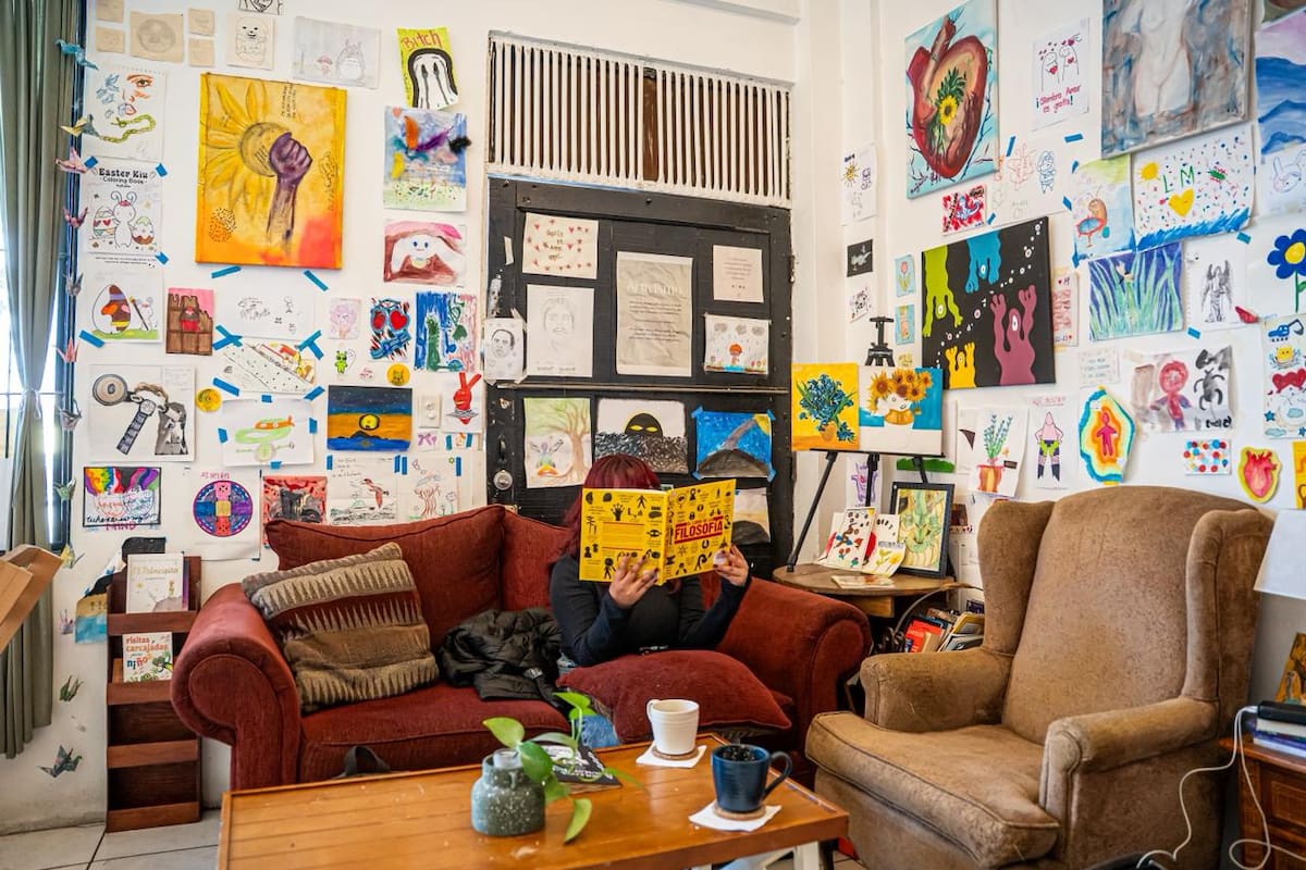 Claroscuro Café y Arte, un espacio donde el café y la expresión artística conviven