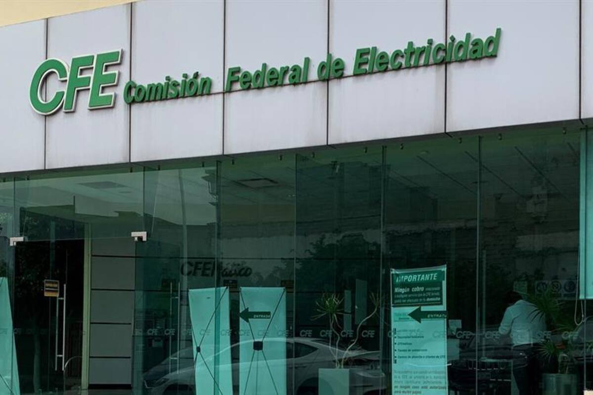Reitera AMLO que no se quedara de "brazos cruzados" en ley Eléctrica