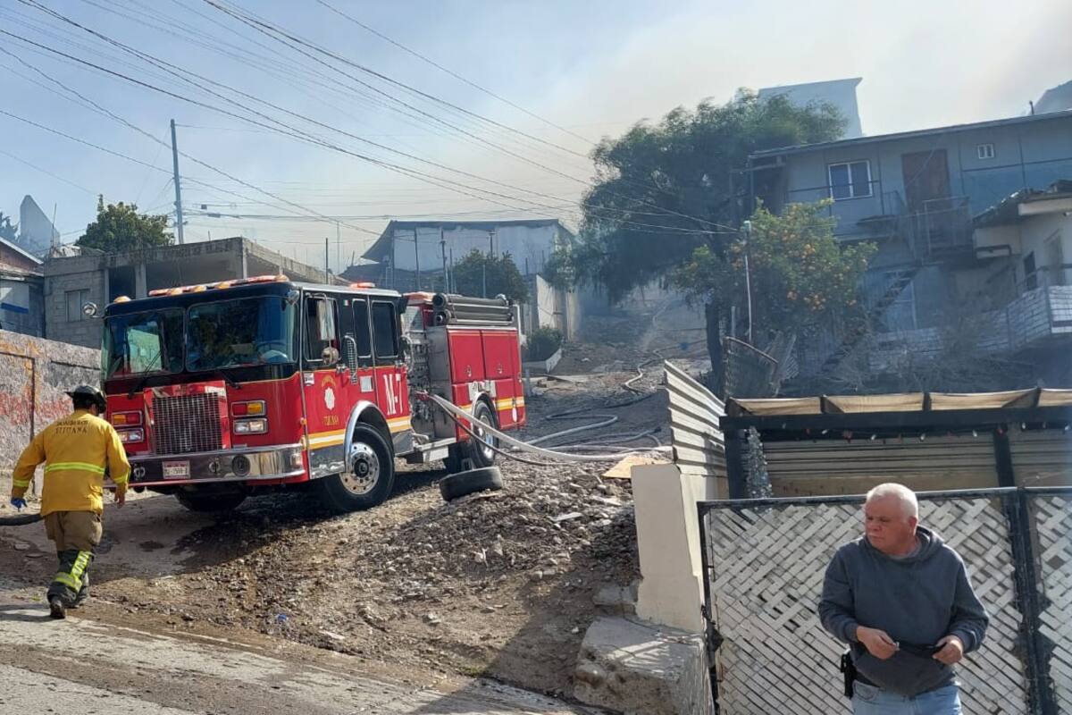 Incendio en Fraccionamiento Riberas del Bosque deja a un hombre lesionado