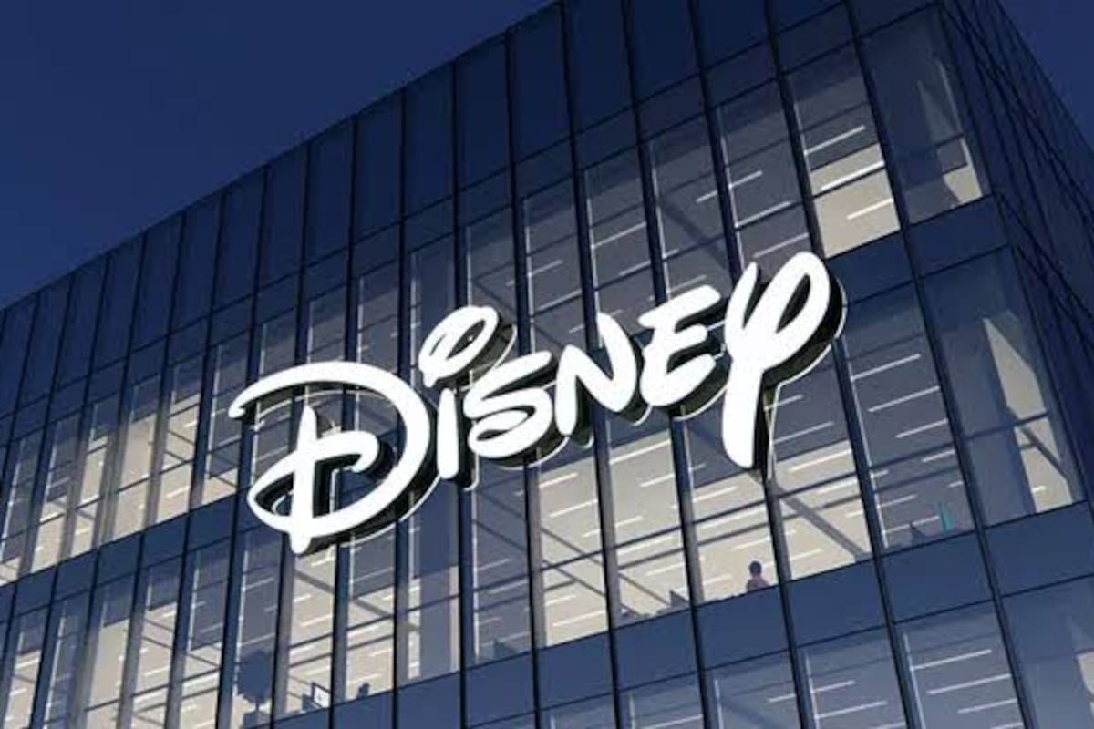 Disney despide a casi 300 trabajadores y ofrece retiros anticipados a ejecutivos en nueva ola de recortes