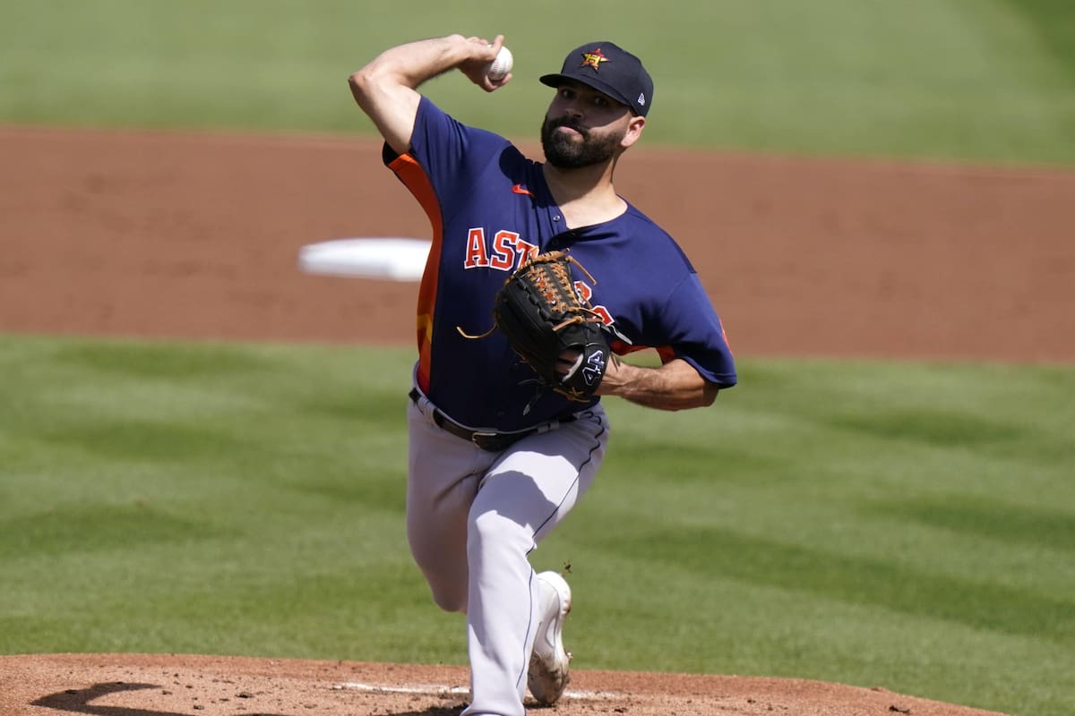 Se acerca el regreso de José Urquidy a MLB para recta final de temporada