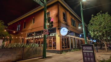 Vida social en Tucson: bares, restaurantes y experiencias únicas en el corazón del desierto