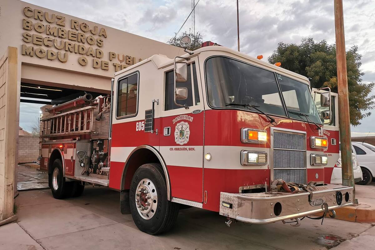 Llama Bomberos Cajeme a tener precaución en canales y arroyos