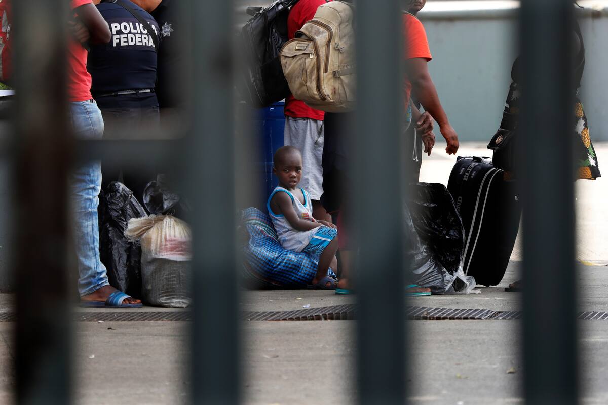 Complicado atender migrantes: Canaco