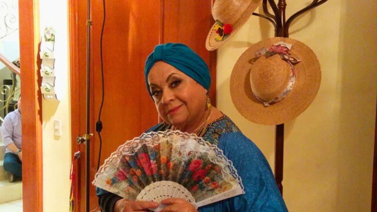 Lucila Mariscal deja su hogar y entra a un asilo tras falta de empleo; vende sus pertenencias y pide oraciones