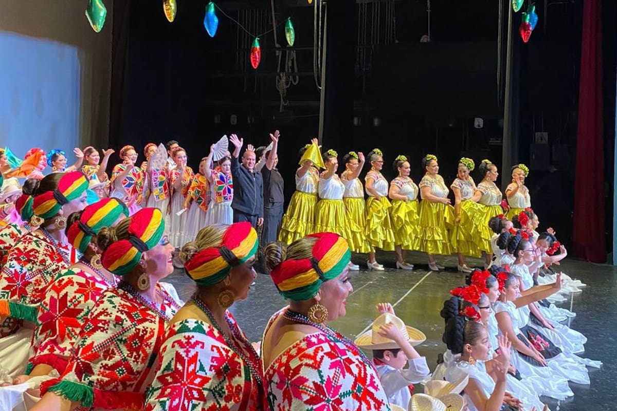 Grupo Achai celebra 40 años con gran gala de danza folklórica en Ciudad Obregón