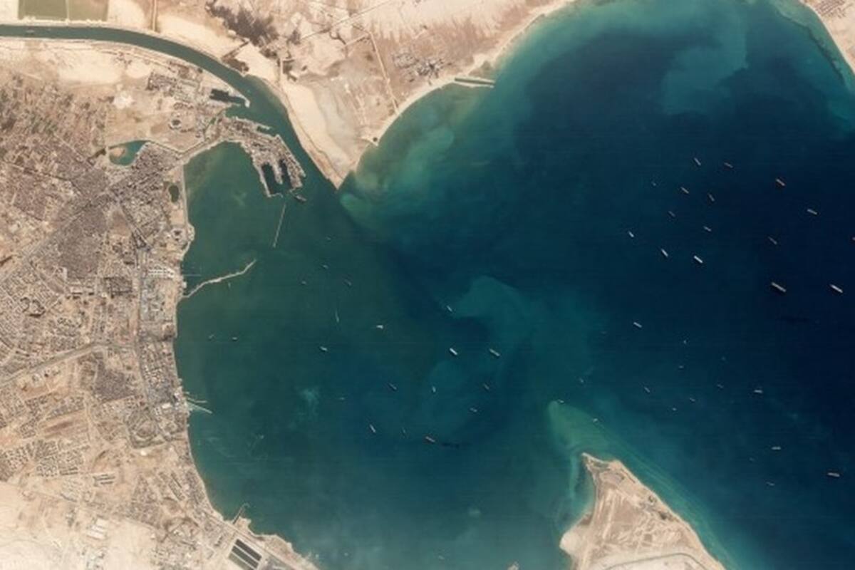 Canal de Suez: las impresionantes imágenes satelitales del impacto del bloqueo causado por el Ever Given