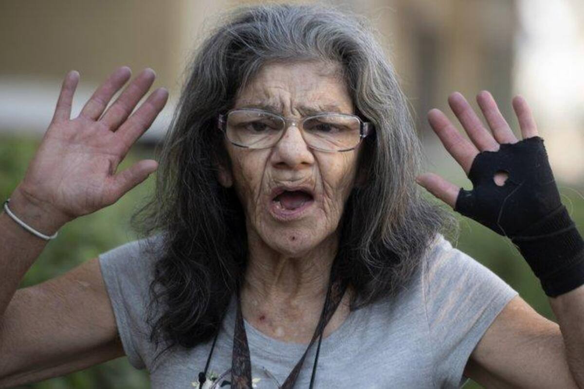 "Lady Ninja": ladrón entra a vecindario de mujer de 67 años sin saber que es cinta negra