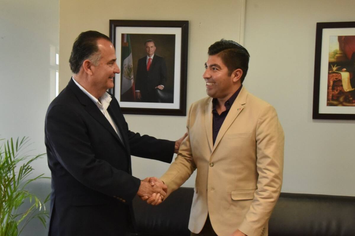 Se reúne Marco Novelo con alcalde electo Armando Ayala