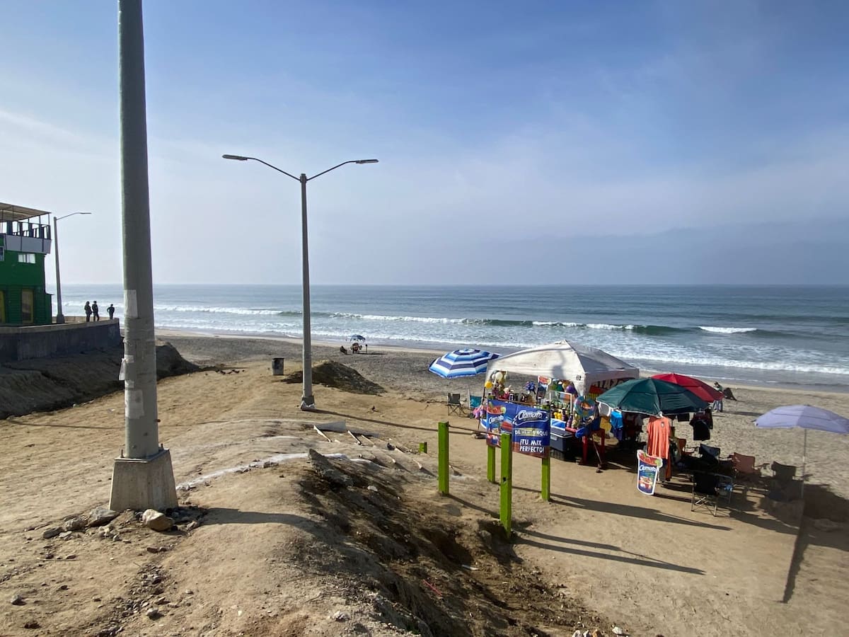 Hasta un 90% han caído las ventas de comerciantes y ambulantes en la zona de Playas de Tijuana en el transcurso del año. Foto: Emmanuel Castañeda