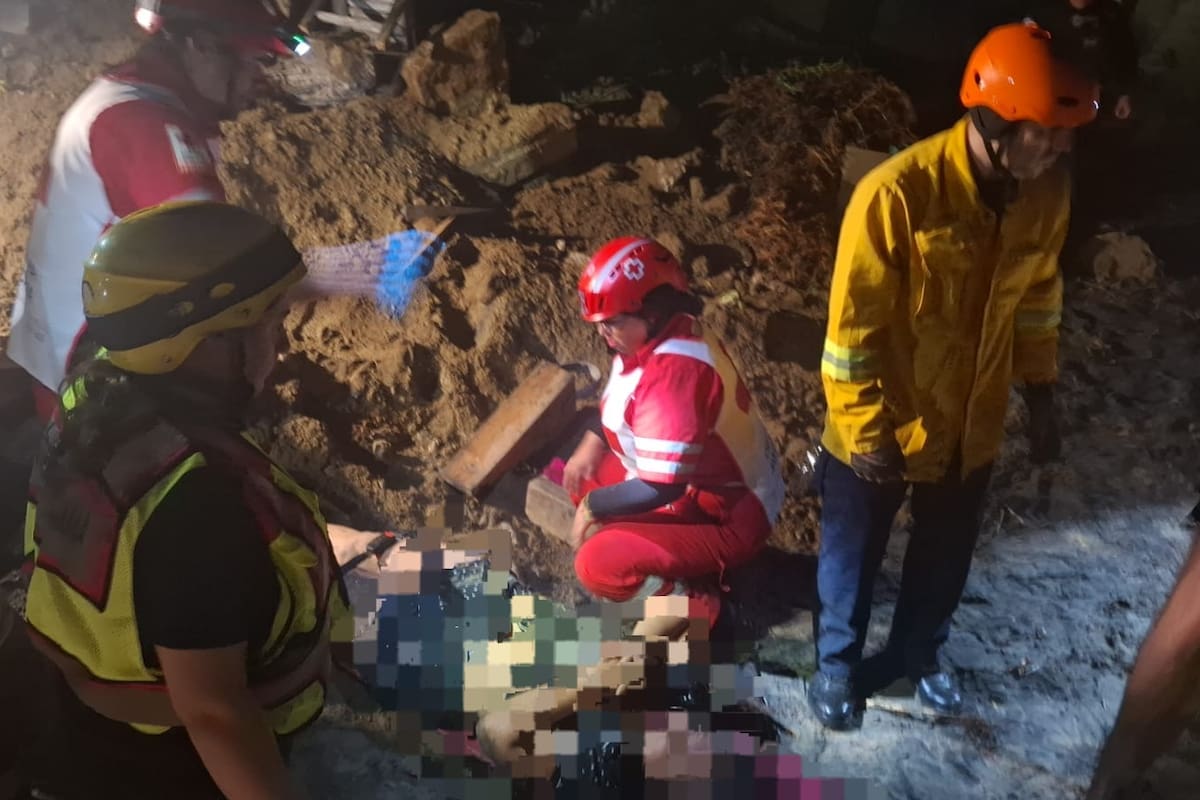 Colapso de una terraza en Playas de Tijuana deja una mujer lesionada