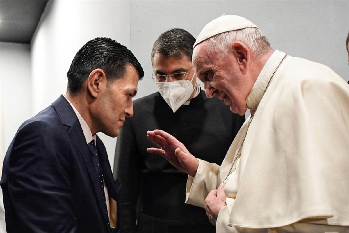 El papa encontró al padre de Alan Kurdi, el niño sirio ahogado en el Mar Egeo