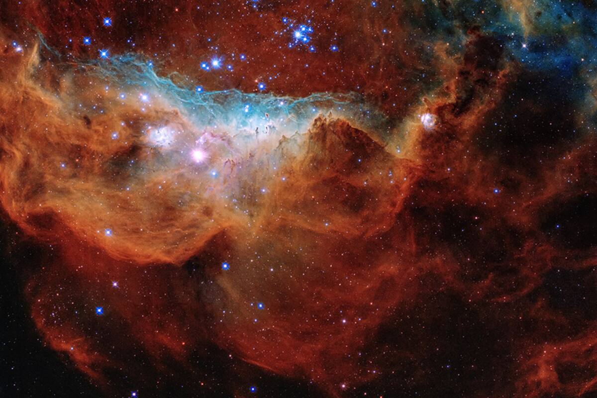 Detectan en el espacio profundo más de mil 600 señales fugaces de radio