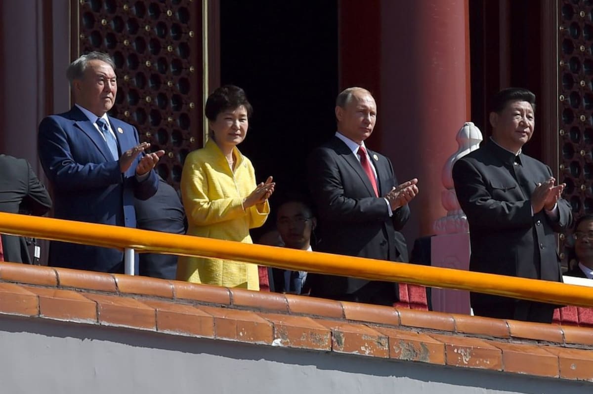 La presencia de líderes de Rusia, Corea del Norte, Irán y China en un mismo evento ha sido interpretada en Washington como la consolidación de un “eje de inestabilidad”. Foto: Especial