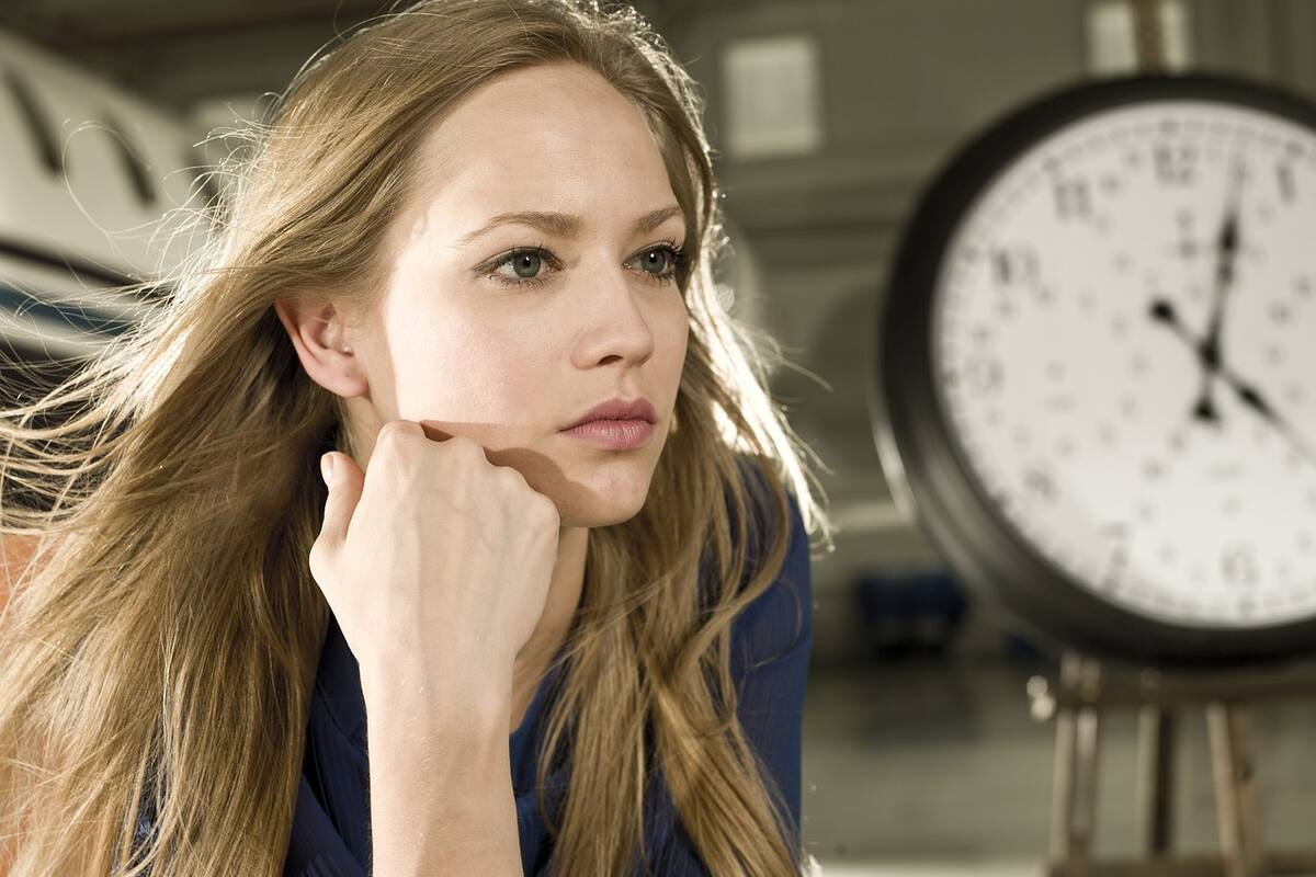 Humanos envejecen de forma más evidente a los 44 y a los 60 años