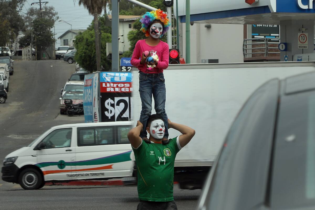 Incrementa presencia de niños en cruceros en Tijuana