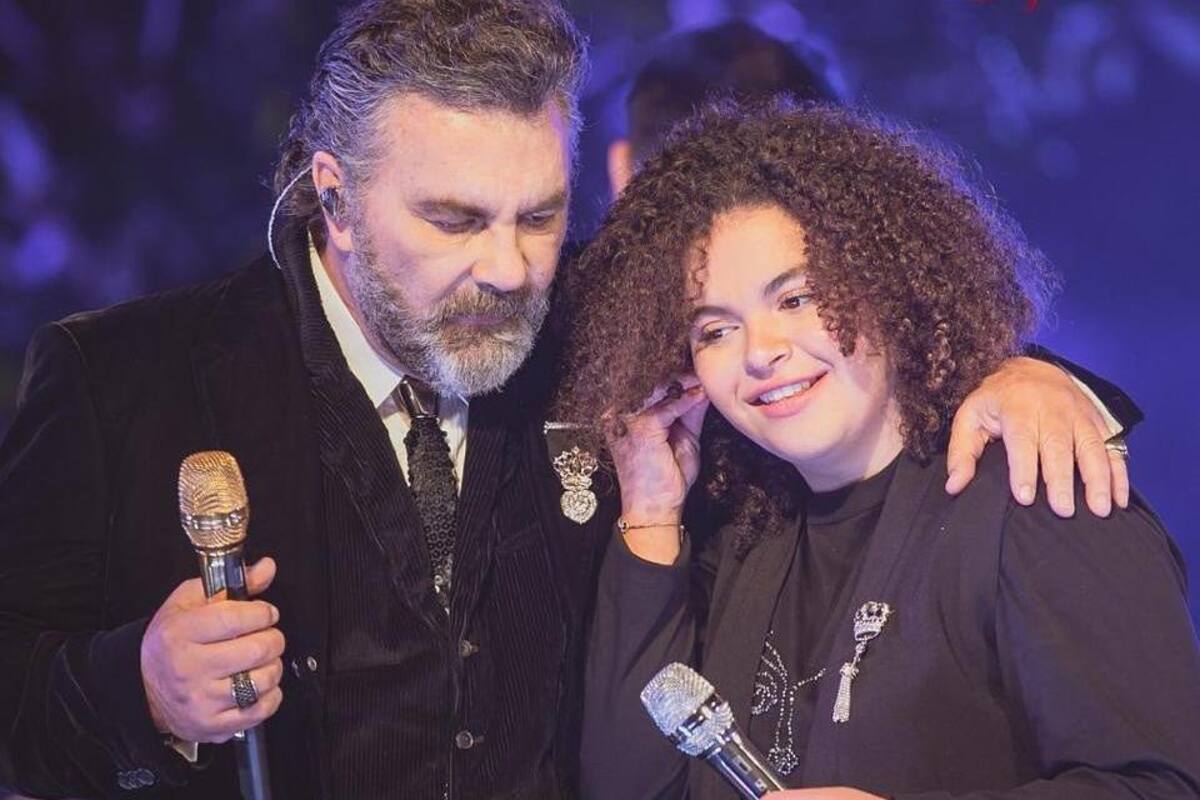 Lucerito Mijares aparece cantando a lado de Daniela Romo