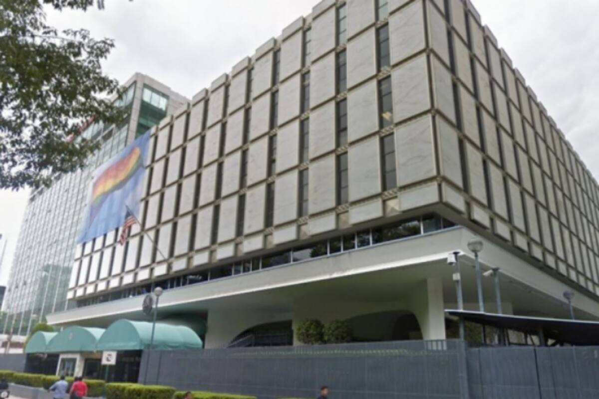 Roban Rolex de 8 mil dólares a diplomática de EU en México