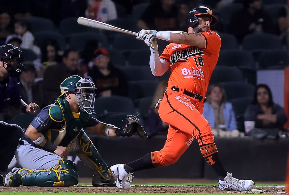 Samoyoa y bullpen de Naranjeros completan blanqueada a Cañeros.(Eleazar Escobar)