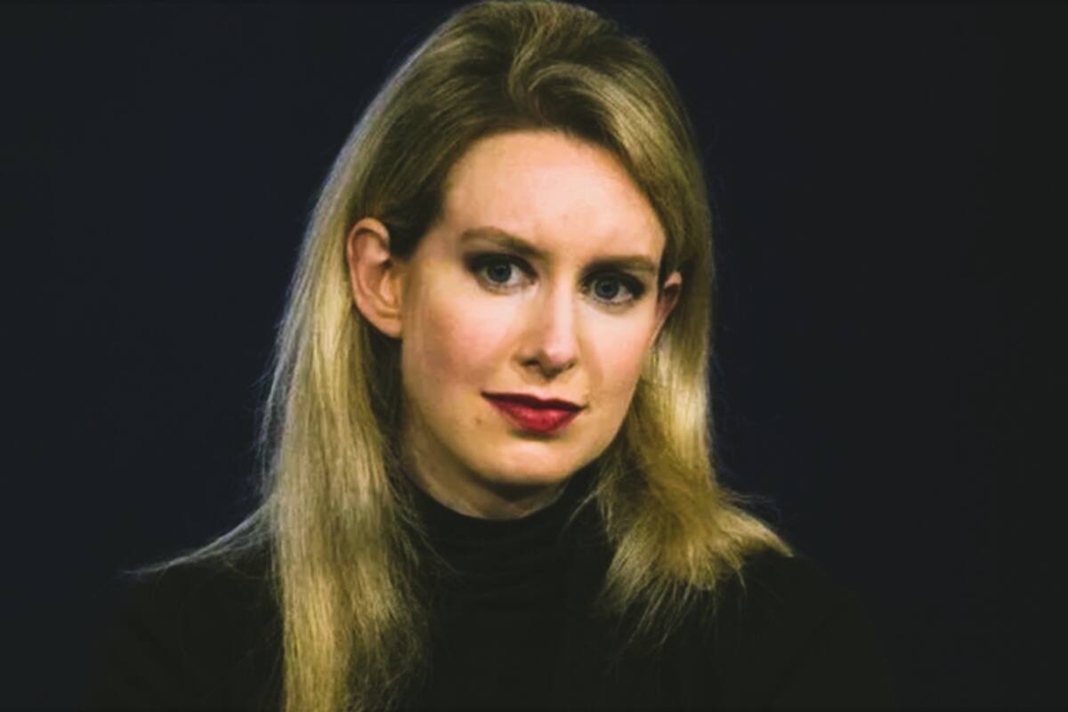 Elizabeth Holmes: el mundo de mentiras y secretos de Silicon Valley que destapa
el escándalo por fraude de Theranos