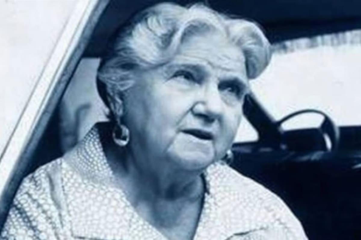 Manuel “Flaco” Ibáñez saca de clóset a Doña Sara García y es tundido en redes