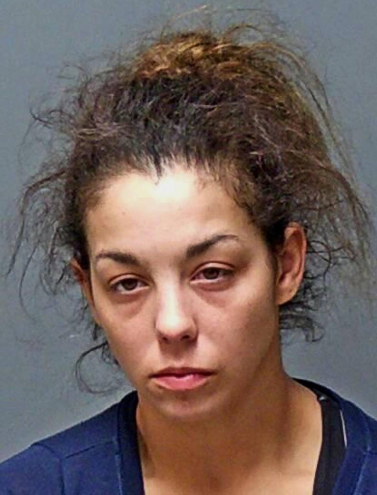 La madre de Harmony, Kayla Montgomery, quien cumple una condena por perjurio, testificará en el juicio. (AP)