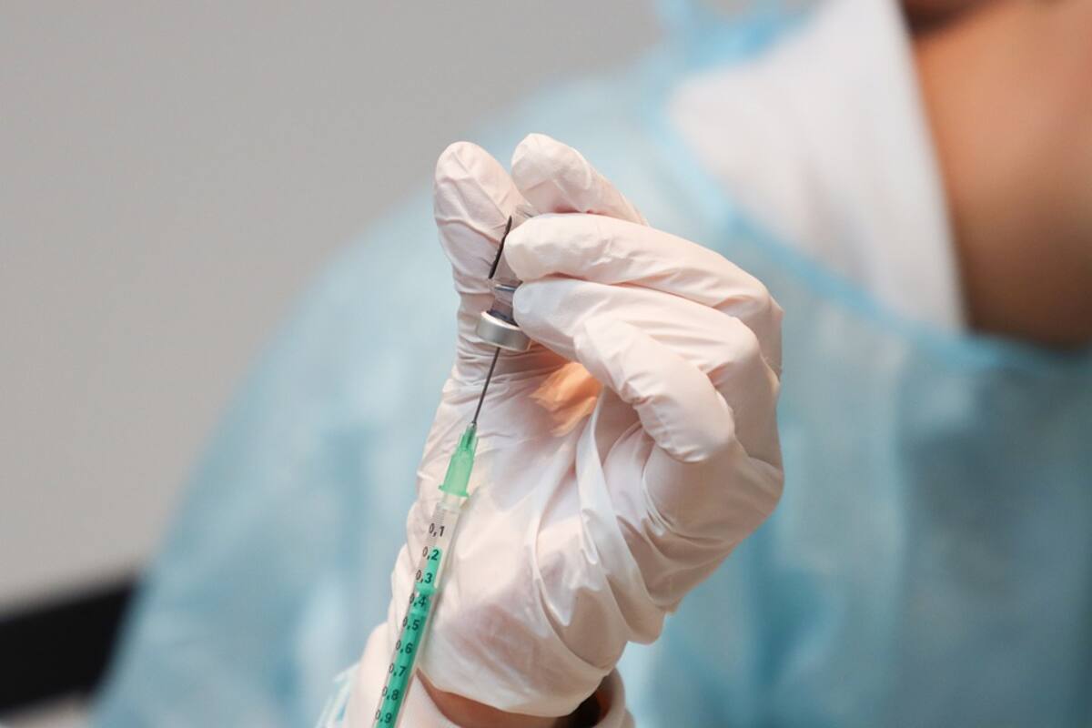 Covid: Vacuna CanSino es efectiva por 6 meses, luego requiere refuerzo