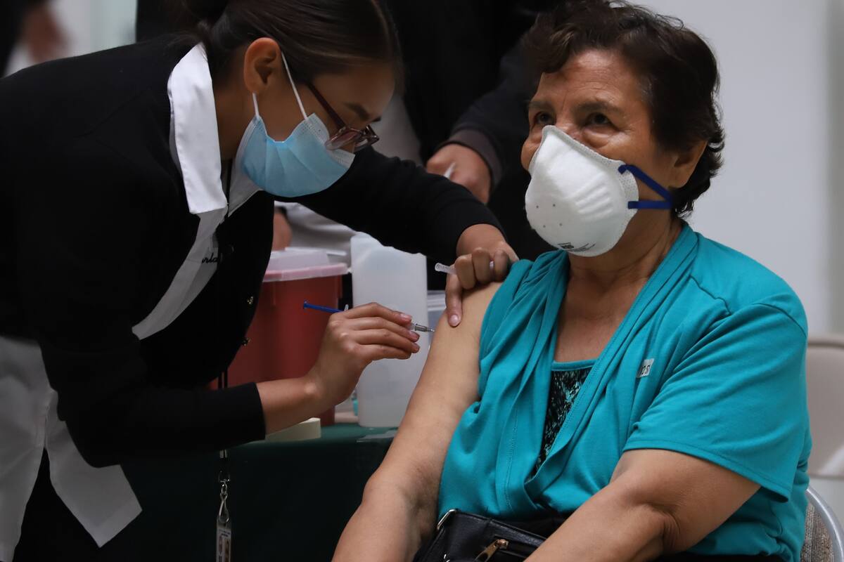 Petición de bono Covid por trabajadores de la salud es revisada