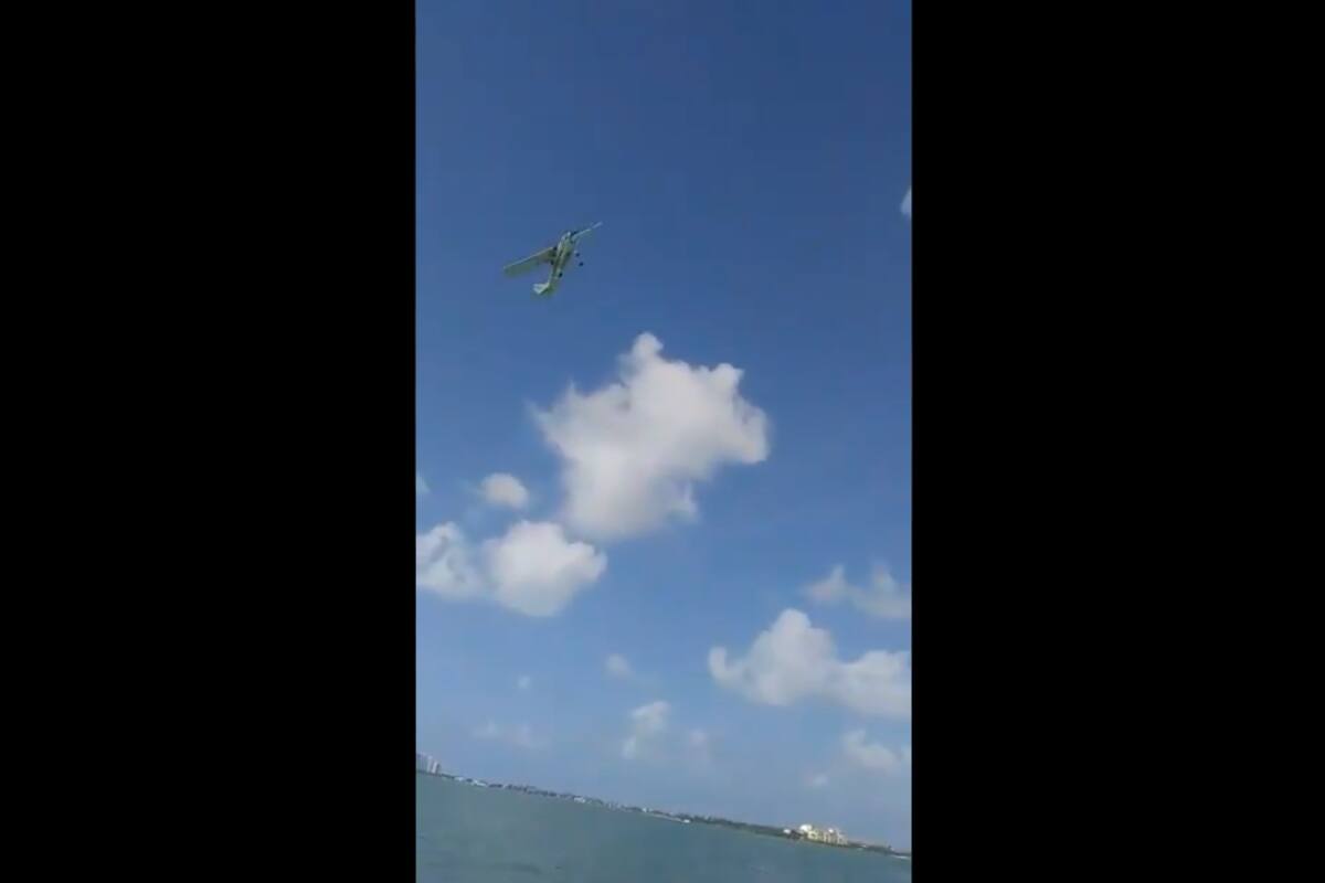Avioneta en Quintana Roo cae al agua cerca de zona hotelera; reportan muertos