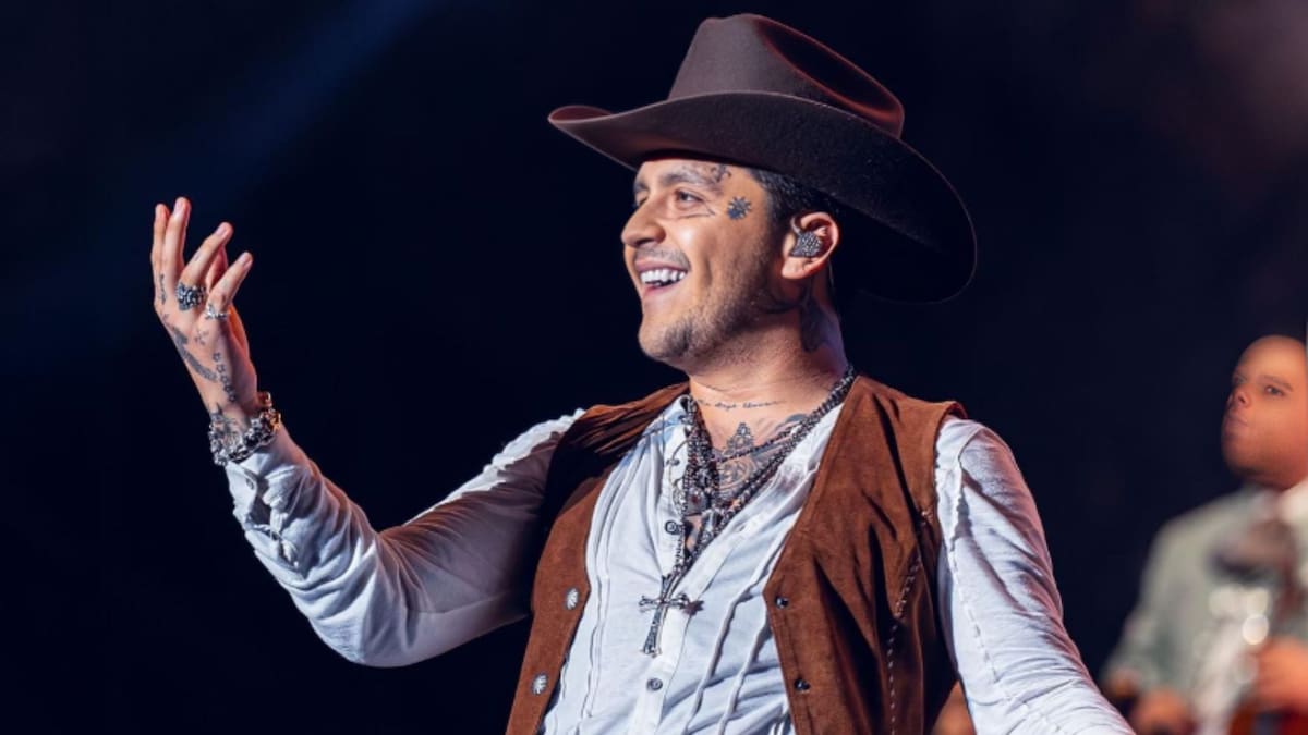 Christian Nodal revela que a varios de sus mariachis les negaron la visa para su gira en Estados Unidos