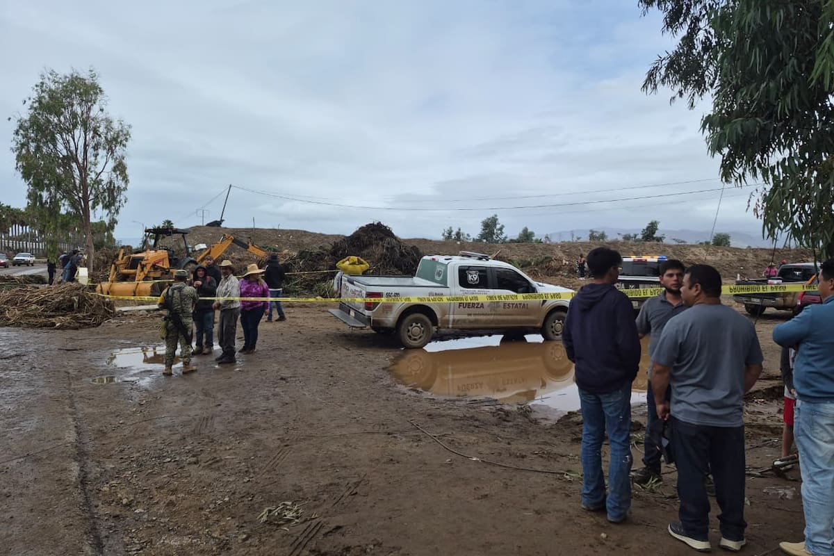 Buscan a personas desaparecidas tras lluvias en Ensenada por tormenta Rachel