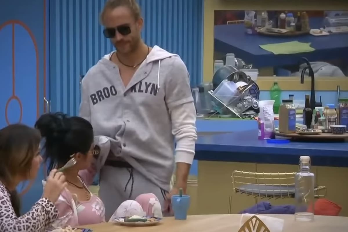 Roberto Romano asegura que no quiere nada con Kimberly Flores mientras Pati Chapoy los critica
