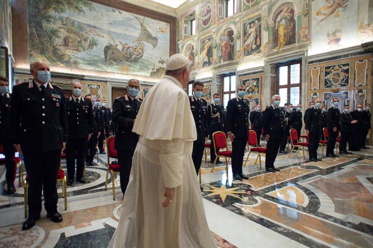 Confirman un caso de coronavirus en la Casa Santa Marta, residencia del papa Francisco