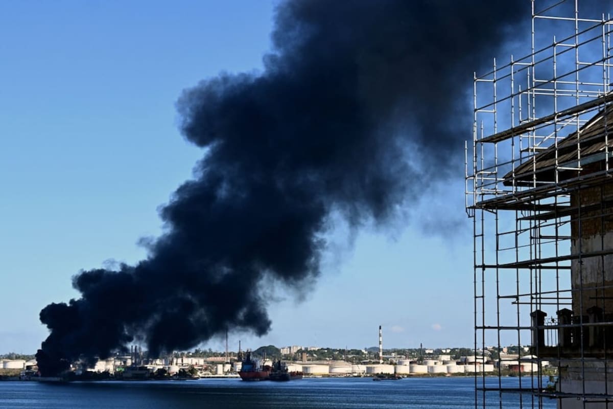 Siniestro en refinería estratégica ocurre en plena crisis de apagones y escasez de combustible en Cuba