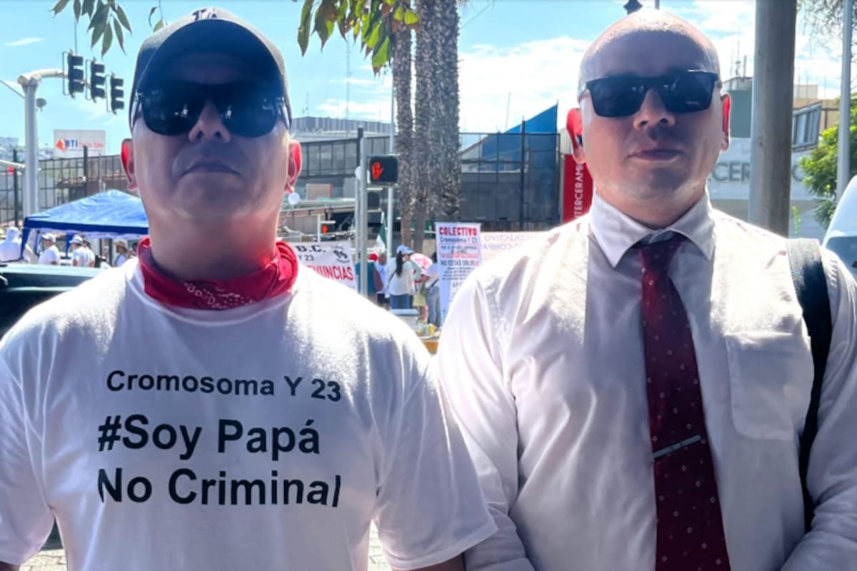 Piden papás que justicia también les crea